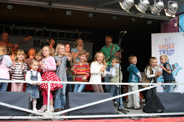 gal/2009/2009 Borbecker Marktfest 06.09/2009 Saitentwist Borbecker Marktfest 06.09. 222.jpg